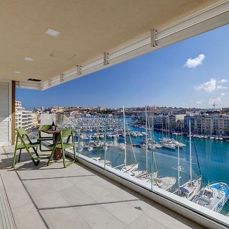 Stunning 3Br Apartment With Marina Views Ta Xbiex Exteriér fotografie